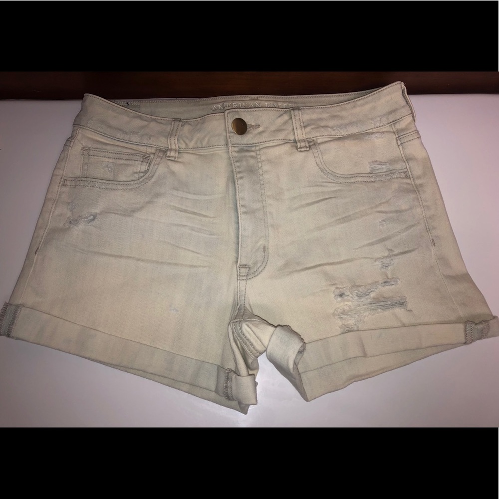 NWOT AEO Hi Rise Sz 14 jean shorts